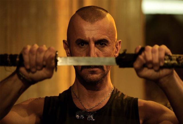 نگاهی به الگوی روایی درخونگاه ساخته سیاوش اسعدی؛ اهریمن در میان دیوارها