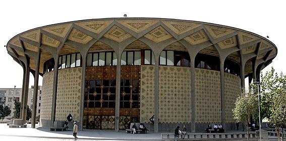 کابوس وقتی کاپوچینو تمام می‌شود در کارگاه نمایش