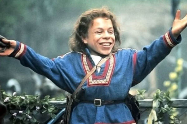 ساخت سریالی از داستان جرج لوکاس و کارگردانی ران هاوارد